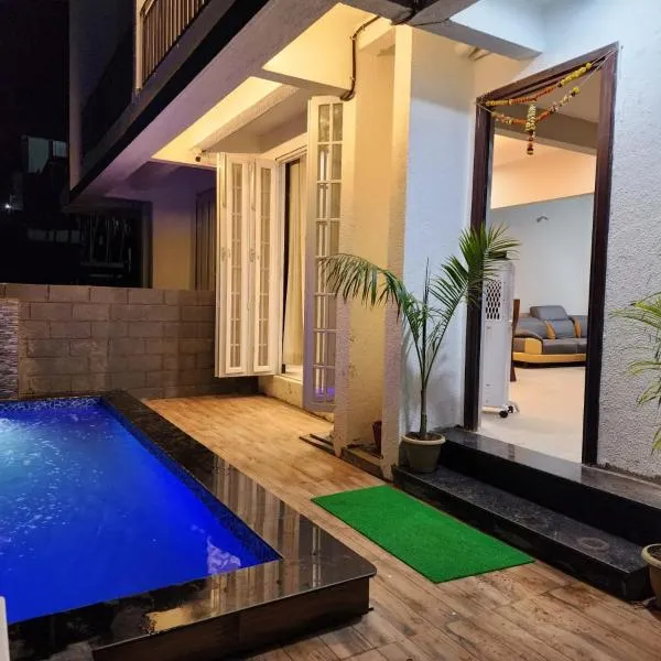 Unplugged Villa ll Private Pool ll 2BHK ll AC ll BBQ，位于罗纳瓦拉的酒店