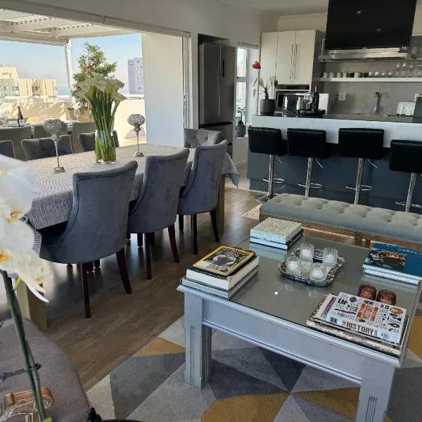 St Clouds Strand，位于斯特兰德的酒店