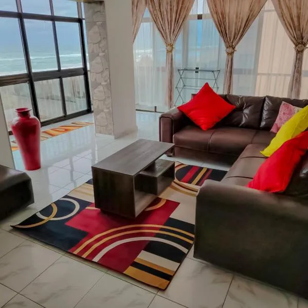 304 Amazibu- Luxury On the Beach，位于阿曼济姆托蒂的酒店