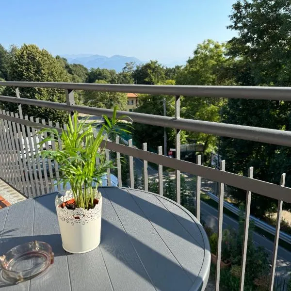 Adua Residence，位于Vezzo的酒店