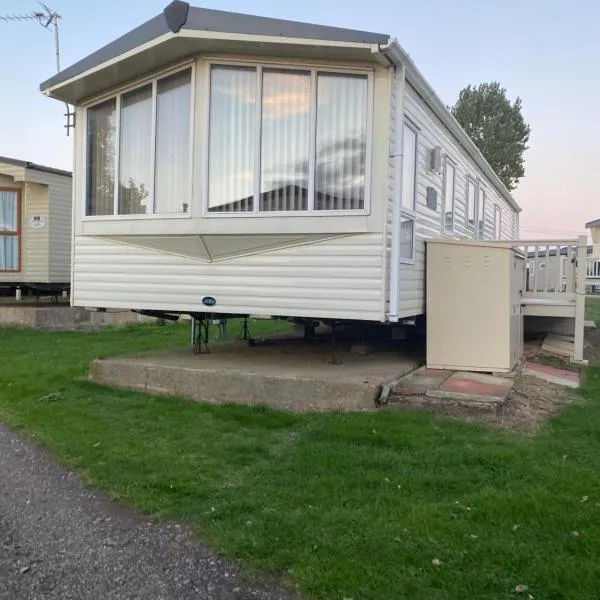 Heacham Beach Riverside 10，位于赫彻姆的酒店