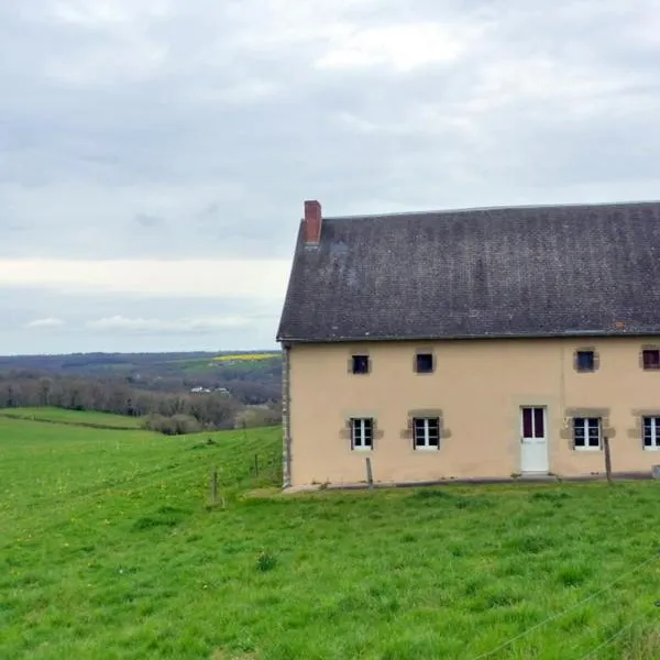 Gîte de campagne avec terrasse et tous équipements à Mazirat - FR-1-489-385，位于Bord-Saint-Georges的酒店