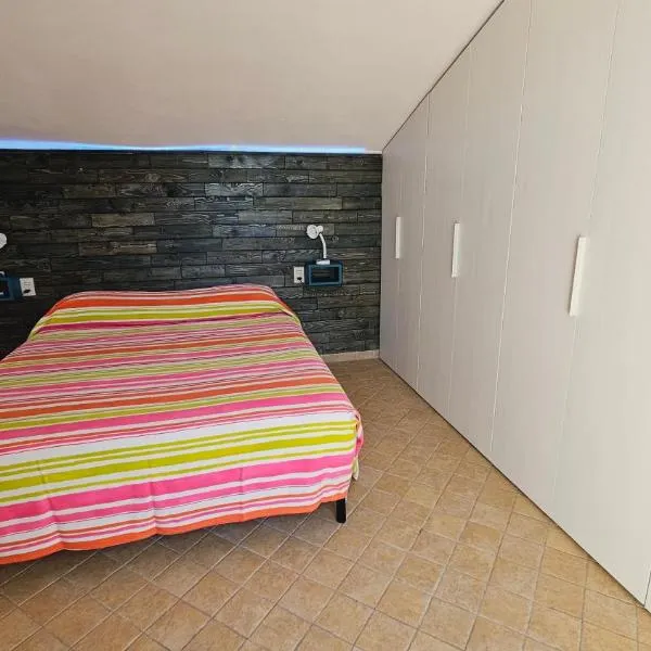 Porto San Paolo a 50 mt dal mare，位于波尔图圣保罗的酒店