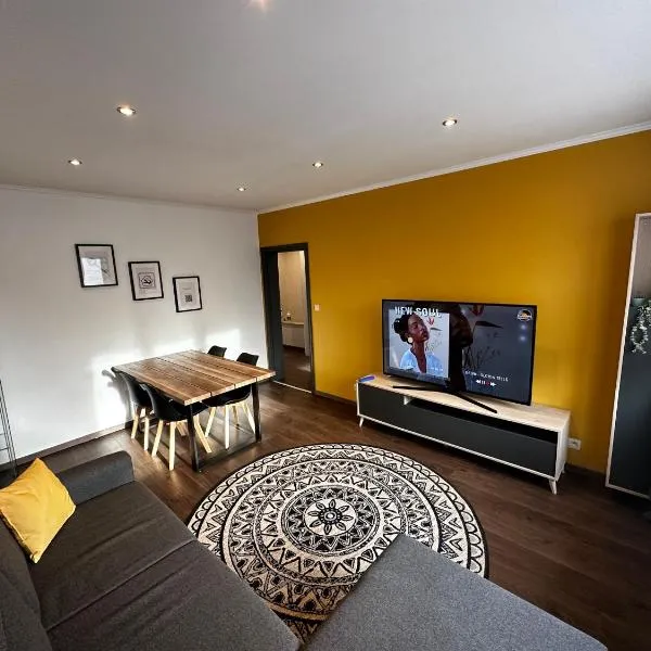 Au 11811 Bel appartement cosy，位于Loncin的酒店