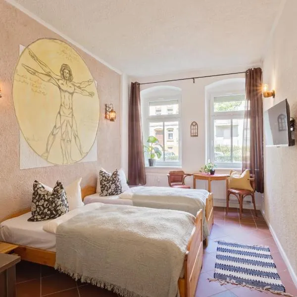Doppelzimmer II Gästezimmer in Unterkunft mit Gemeinschaftsbad und Gemeinschaftsküche Chemnitz，位于开姆尼茨的酒店