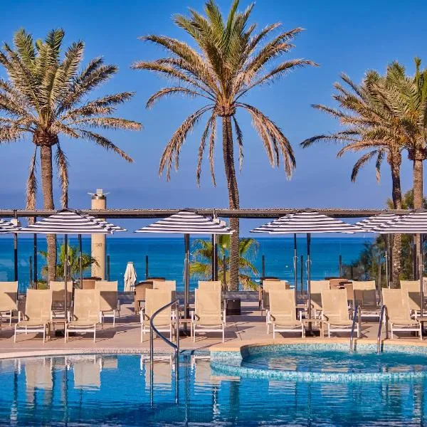 Universal Hotel Neptuno - Adults Only,位于帕尔马海滩的酒店