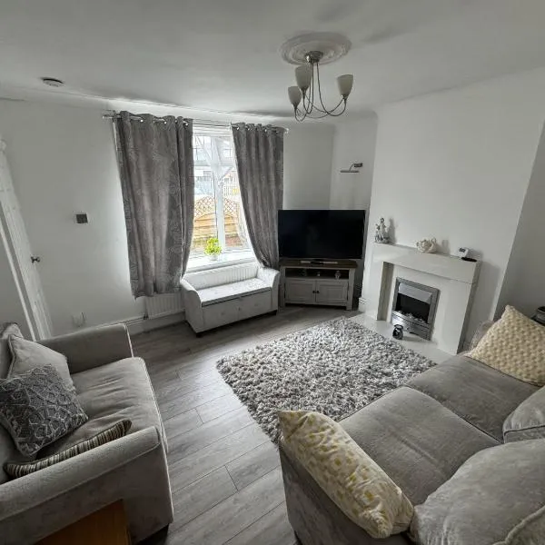 2 Bed Worksop Home，位于沃克索普的酒店