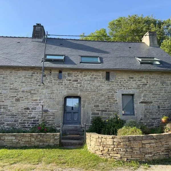 Peaceful Retreat in Traditional Stone House，位于普吕维涅的酒店