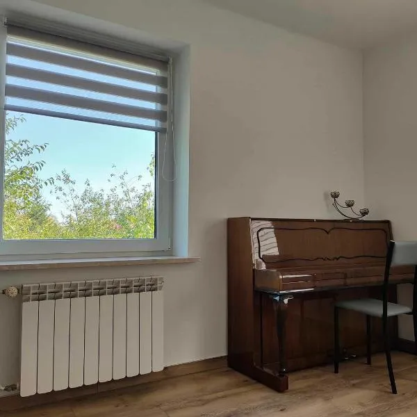 Apartament z pianinem，位于格拉耶沃的酒店