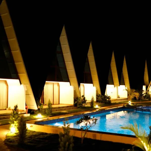 Leela's 7th Heaven Resort & Spa，位于Trikunnapuzha的酒店