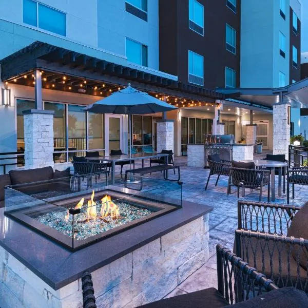 TownePlace Suites by Marriott Stafford Sugar Land，位于斯塔福德的酒店