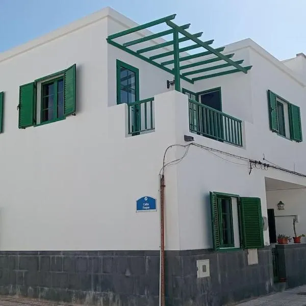 famarabeach2，位于Caleta de Famara的酒店