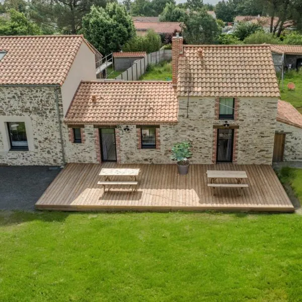 Grange Rénovée 5 personnes-Gîte Le 411，位于Saint-Philbert-de-Grand-Lieu的酒店