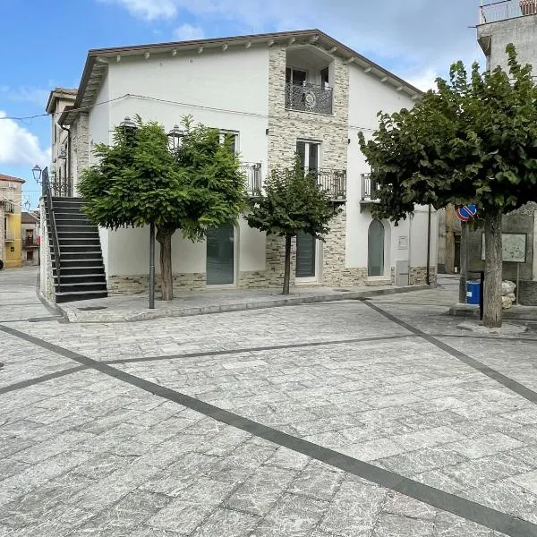 Nel borgo di Capri Leone，位于Capri Leone的酒店