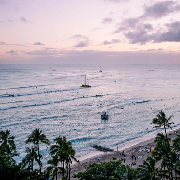 ESPACIO THE JEWEL OF WAIKIKI，位于檀香山的酒店