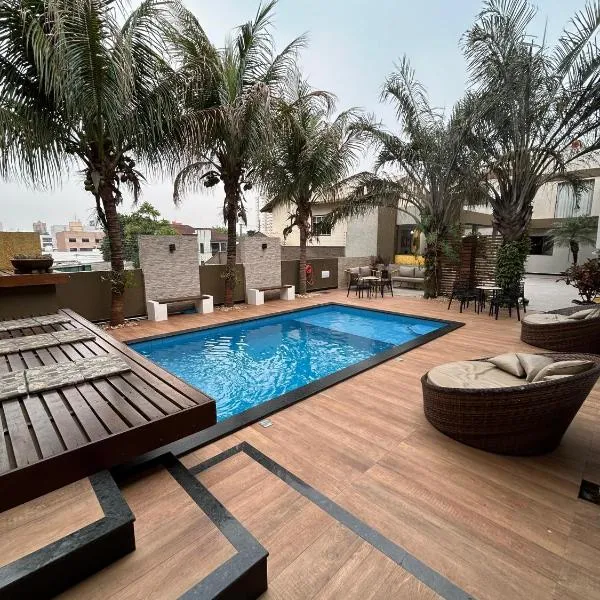 Hotel Holiday Foz，位于伊瓜苏的酒店