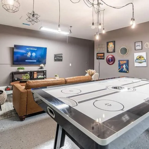 OliveBranch-LuxeDesigner Home-Spa-Firepit-GameZone，位于Stones Crossing的酒店