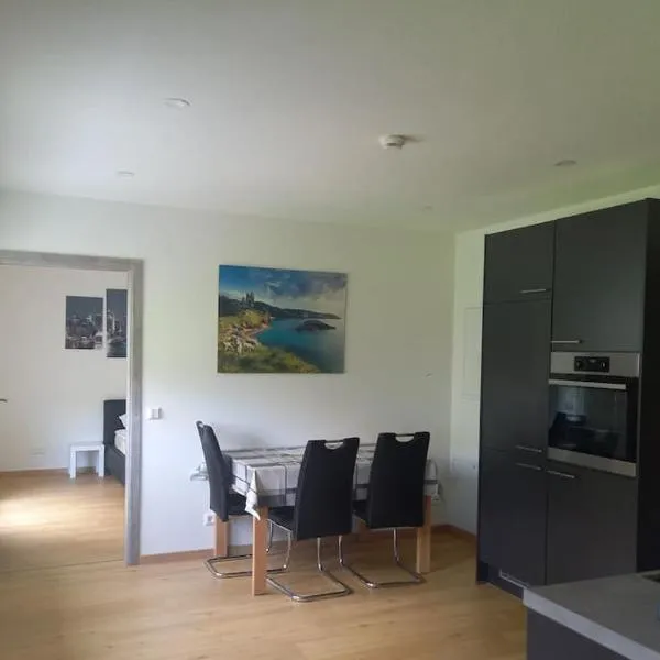 Moderne 1,5 Zimmerwohnung，位于阿彭魏埃尔的酒店