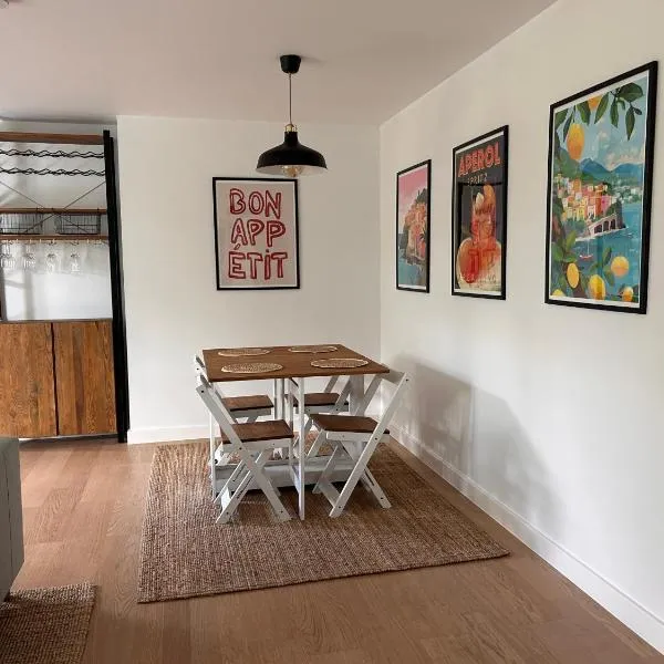 Cloud Serviced Properties - Lovely One Bed with Sofa bed - Bracknell，位于布拉克内尔的酒店