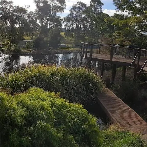 Bairnsdale - Granite Creek Stays，位于拜恩斯代尔的酒店