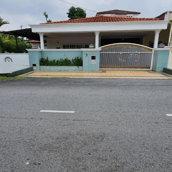 sharonhomestay，位于芙蓉的酒店