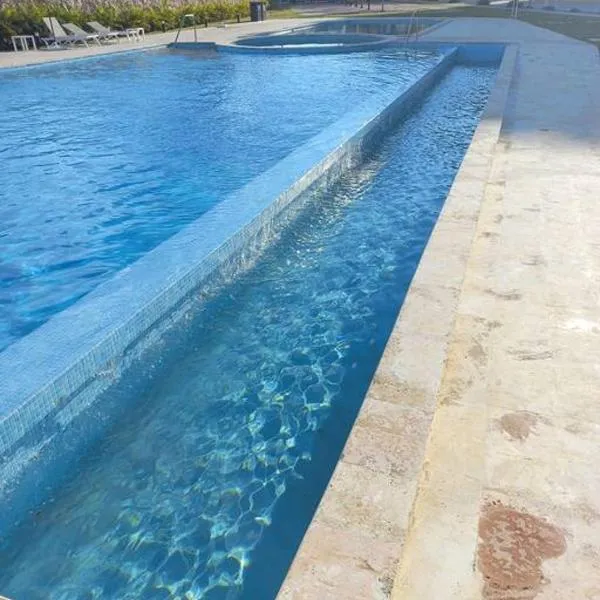 Pool Sensation Punta Cana，位于巴瓦罗的酒店