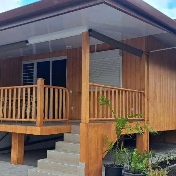 TAHITI - Bungalow Arii，位于帕帕拉的酒店