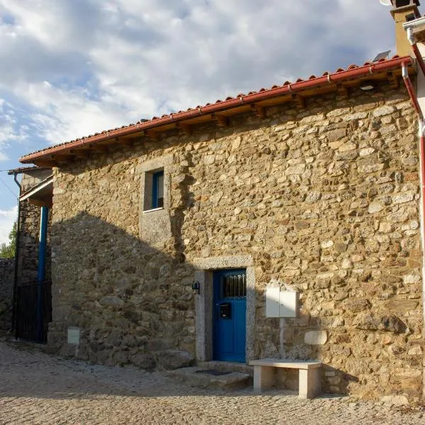 Casa de Pombares，位于Veigas的酒店