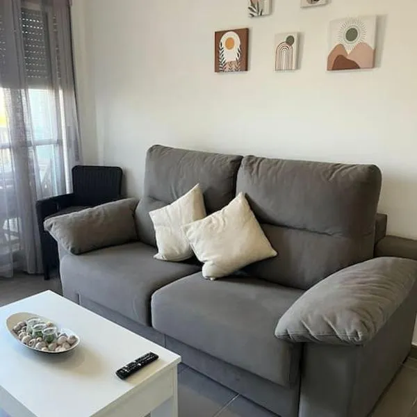 Apartamento en Moncofa，位于阿尔梅纳拉的酒店