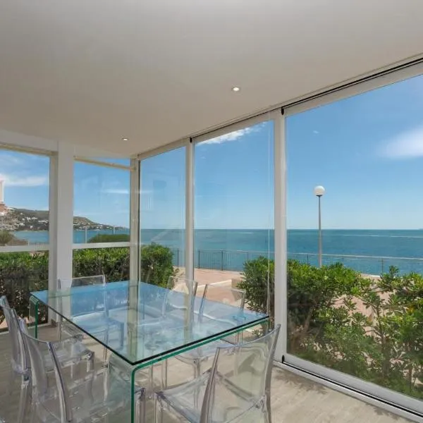 Aureamar - Rocamar community，位于罗萨斯的酒店