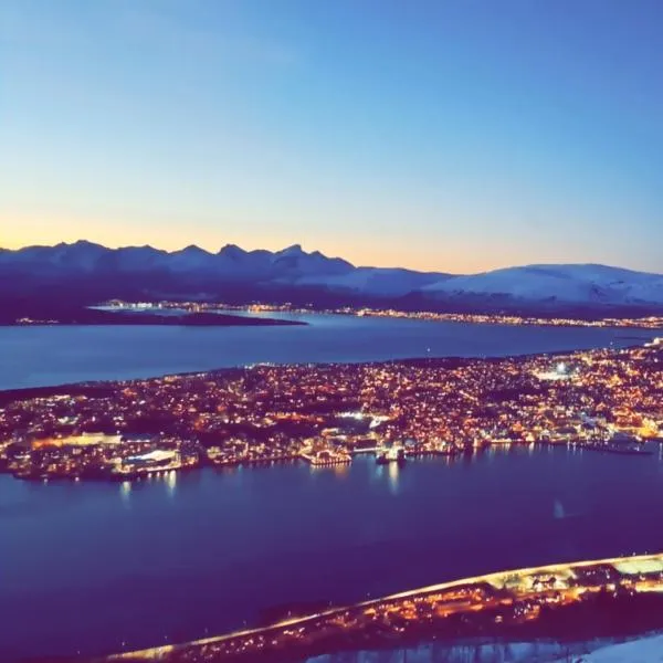 Comfy apartment in Tromsø，位于特罗姆瑟的酒店