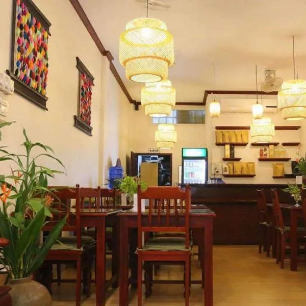 Sanga Hostel，位于Ban Talai的酒店