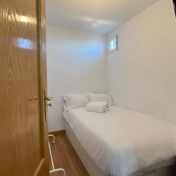 Habitación Fuencarral centro Madrid，位于赫塔费的酒店