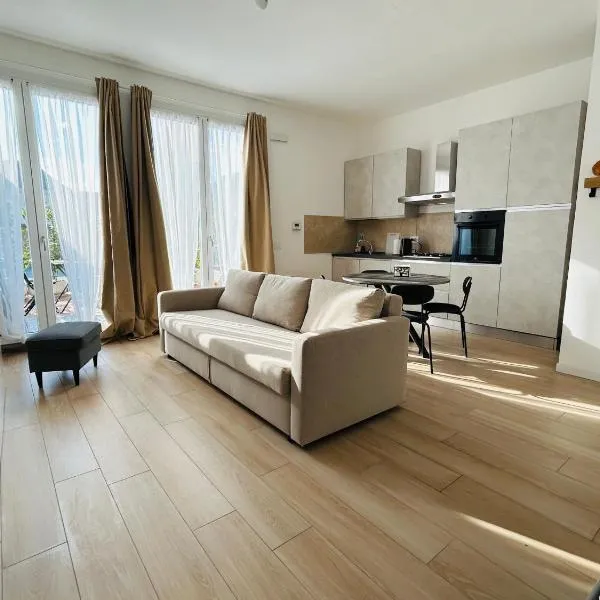 Borromini apt Como-Cernobbio，位于科莫的酒店