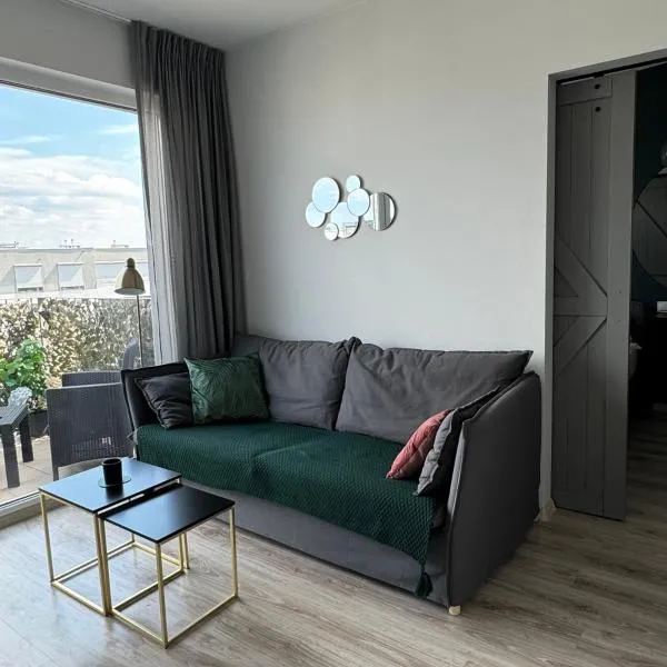 Apartament Smolna Sun PARKING Free，位于Szeląg的酒店