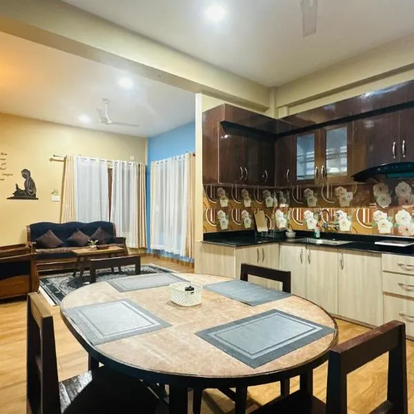 Chitwan Comforts Apt 2，位于Nārāyangarh的酒店