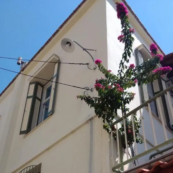 Giannis and Aristi's House，位于卡瓦拉的酒店