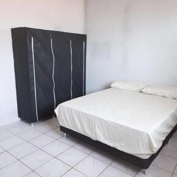 Apto com Estac Gratis e Conforto，位于Paragominas的酒店