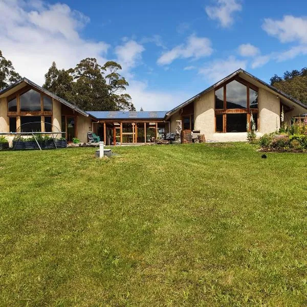 Huon Valley retreat in Nicholls Rivulet，位于Dover的酒店