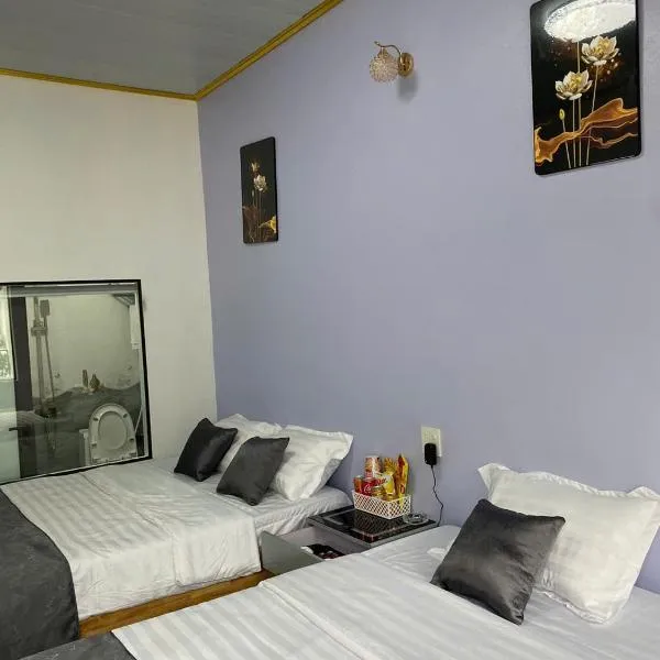 Huong Viet Hotel，位于Bản Cốc Lúa (2)的酒店