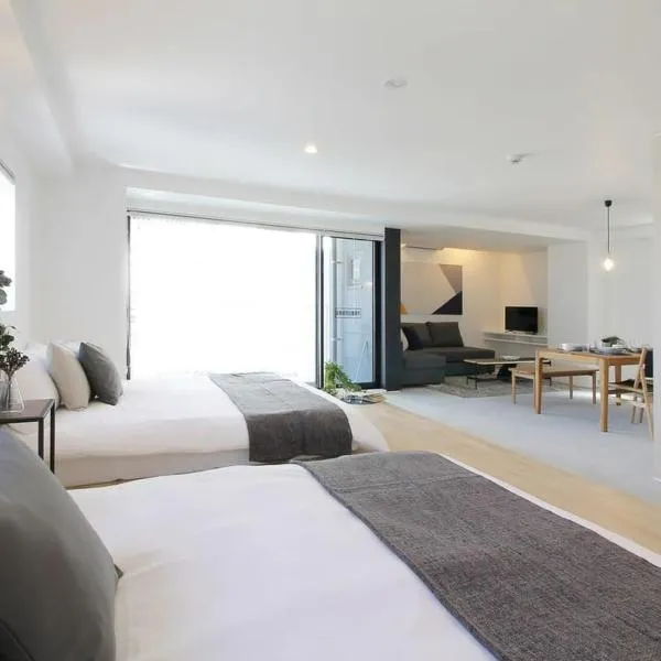 bHOTEL Heiwaodori 902 - Huge Apt in Famous Hiroshima dori for 6p，位于广岛的酒店