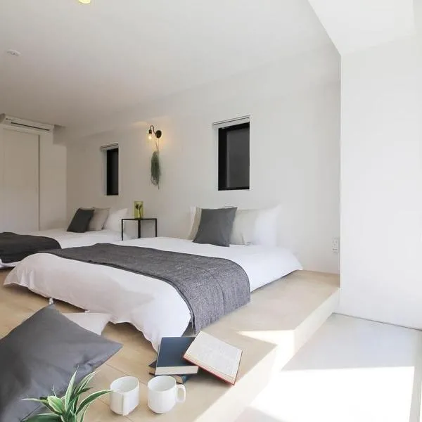 b hotel Heiwaodori 1002 - High Rise Apt Famous Hiroshima dori 6ppl,位于广岛的酒店