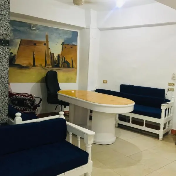 SWEET HOSTEL LUXOR，位于卢克索的酒店