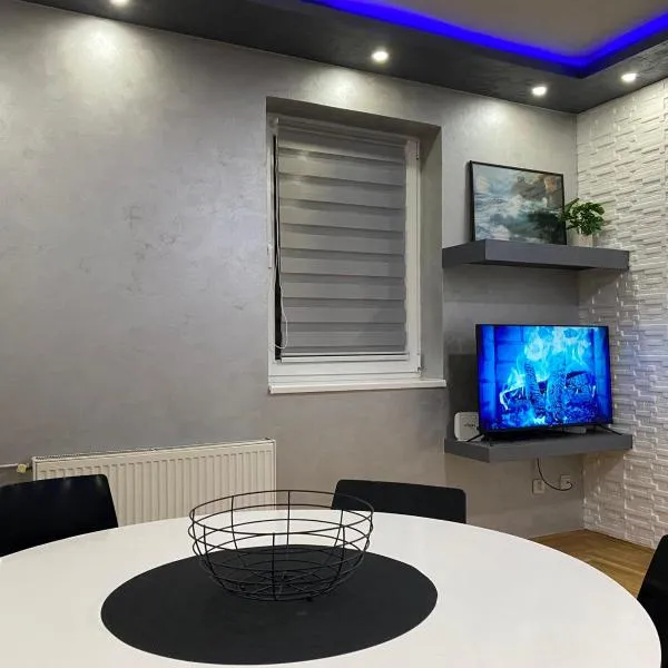 Crystal Apartman Obrenovac，位于Obrenovac的酒店