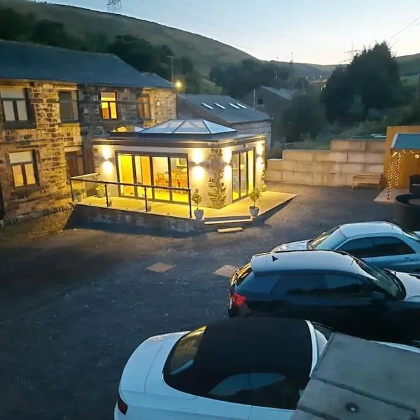 Substantial Mill Conversion，位于托德莫登的酒店