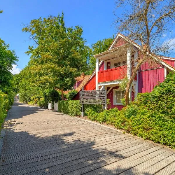 Dünenhäuser Ückeritz UnserUsedomDe FeWo ca80qm mit privater Sauna und Kamin Parkplatz direkt am Strand 8I3，位于于克里茨的酒店
