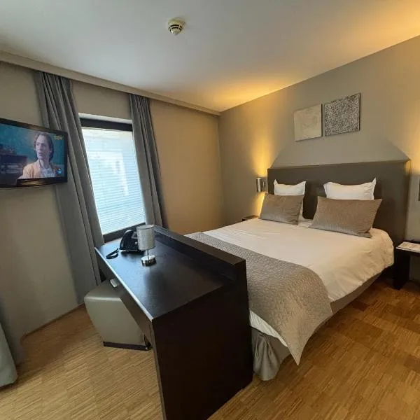 Hotel Mia Zia，位于贝尔拉克斯的酒店