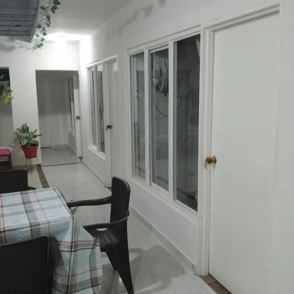 james house，位于卡利的酒店