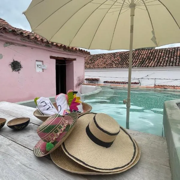 Increible Casa en Mompox con piscina，位于蒙波斯的酒店