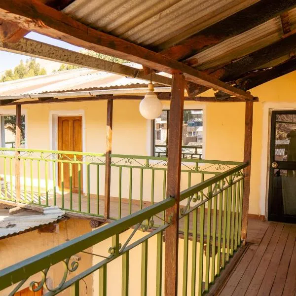 Pachamama Hospedaje & Restaurant Pitumarca，位于Checacupe的酒店